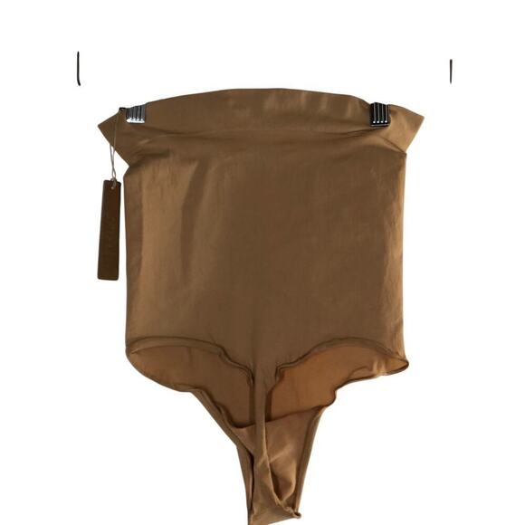 SKIMS Everyday Sculpt High Waist Thong Compression Shapewear in Ochre Tan NWT 4X - Picture 5 of 8